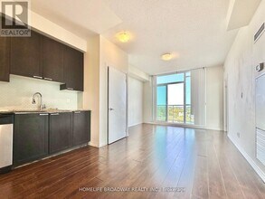 1328 Birchmount Rd in Toronto, ON - Building Photo - Building Photo