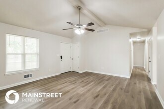 212 Tecumseh Dr in Shepherdsville, KY - Building Photo - Building Photo