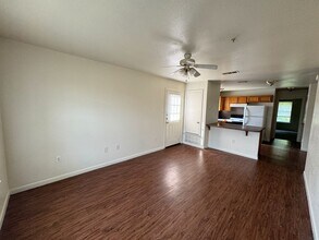 1100 Lansberry Ct in Killeen, TX - Building Photo - Building Photo