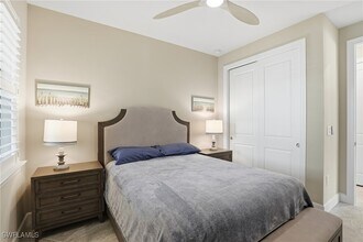 12361 Canal Grande Dr in Ft. Myers, FL - Building Photo - Building Photo