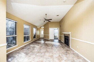 450 Appomattox Dr in Mesquite, TX - Building Photo - Building Photo