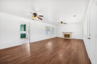 3333 Alta Arden Expy in Sacramento, CA - Building Photo - Building Photo