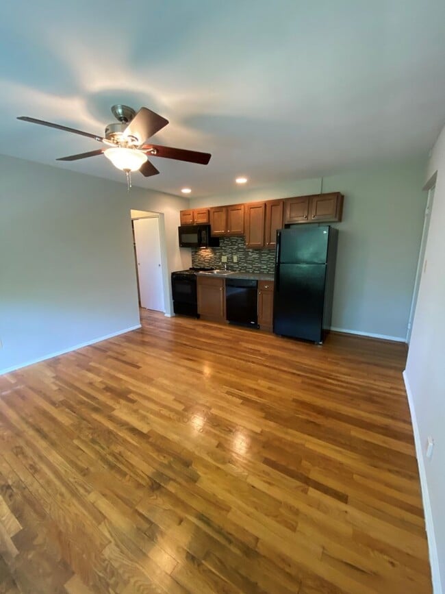 property at 558 Lowell Ave