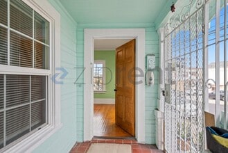 130 Templeton Ave in Daly City, CA - Foto de edificio - Building Photo