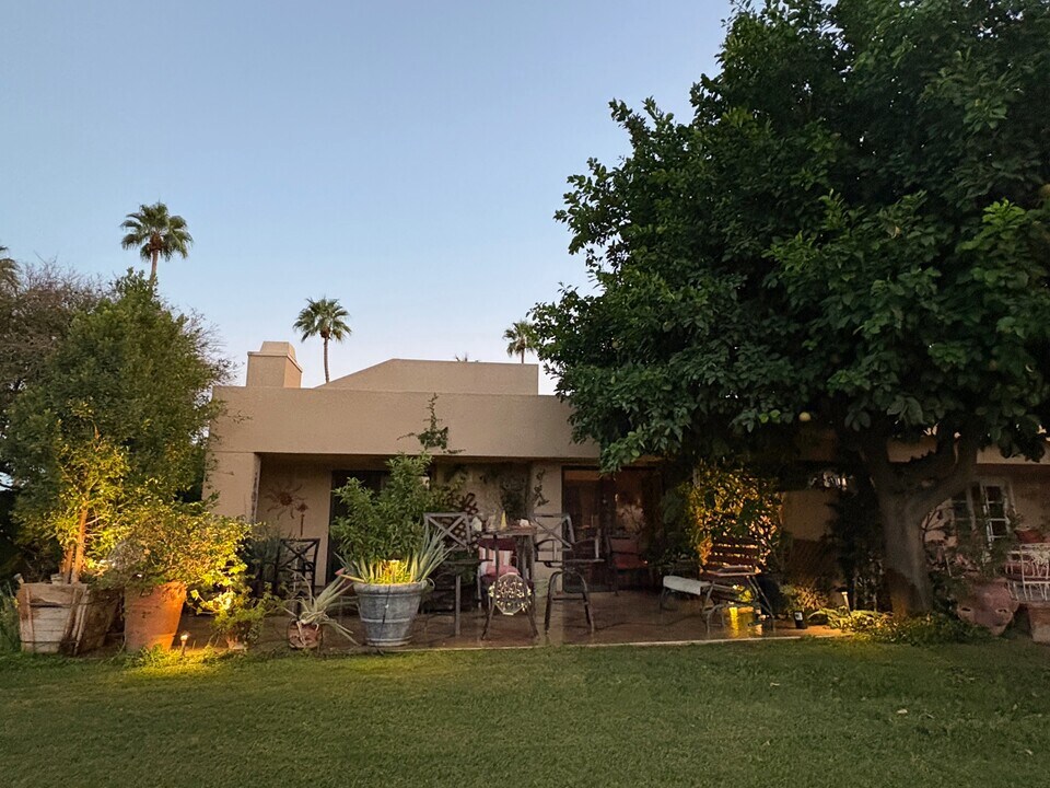 17 Mission Ct in Rancho Mirage, CA - Building Photo