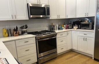 303 Maverick St in Boston, MA - Building Photo - Building Photo