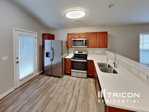 21 Leesford Trail in Greensboro, NC - Building Photo - Building Photo