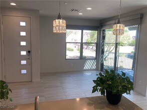 1247 Rock Hls St in Las Vegas, NV - Building Photo - Building Photo