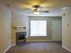 971 W Pueblo Dr in Jacksonville, NC - Building Photo - Building Photo