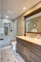 1757 SR 105 in Grayland, WA - Building Photo