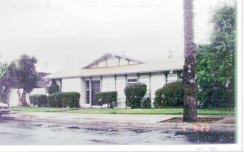 1187 S Belhaven St in Anaheim, CA - Building Photo - Building Photo