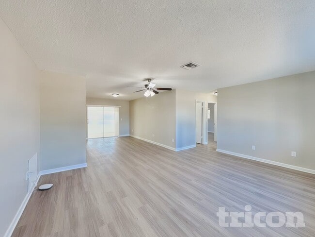 4185 Bullard St in North Port, FL - Building Photo - Building Photo