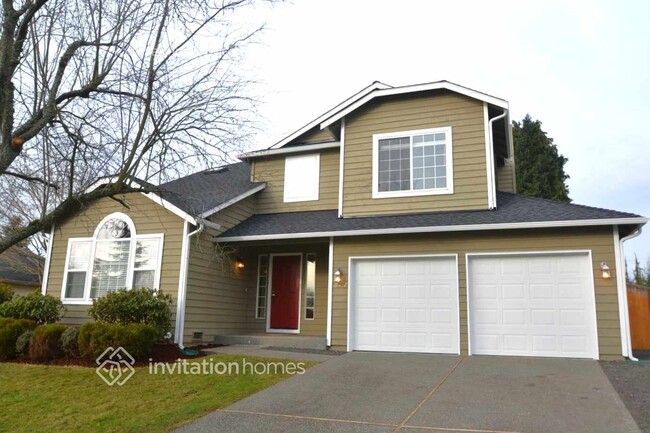 property at 6907 72nd St NE