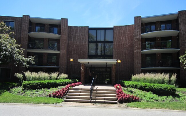 property at 1615 E Central Rd