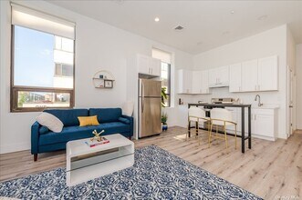 316 Fulton Ave, Unit 5 in Hempstead, NY - Building Photo - Building Photo