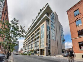 388-388 Richmond St W in Toronto, ON - Building Photo