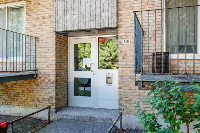 510 Canning Rue in Montréal, QC - Building Photo - Building Photo