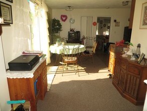 421 Salem St-Unit -2f in Medford, MA - Foto de edificio - Building Photo