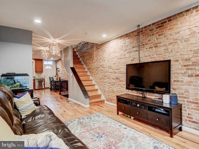 645 S Curley St in Baltimore, MD - Building Photo - Building Photo