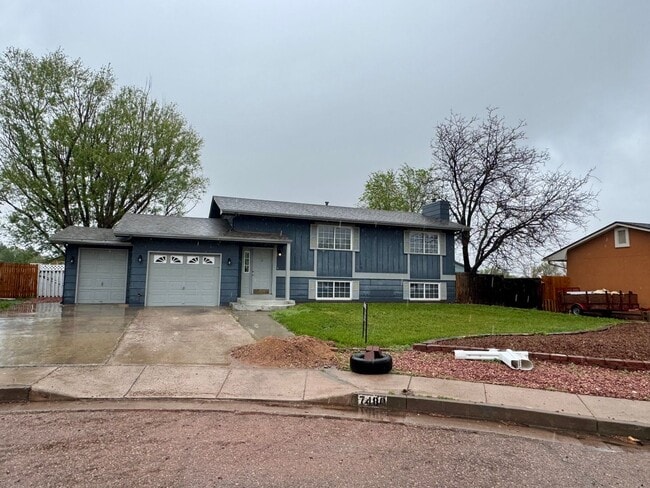 property at 7480 Dove Creek Cir