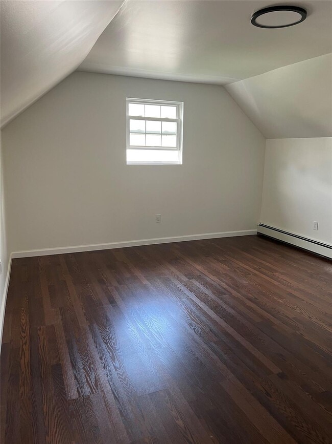 601 Conklin St in Farmingdale, NY - Building Photo - Building Photo