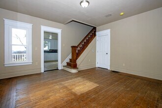 554 Northwestern Ave in Wooster, OH - Building Photo - Building Photo