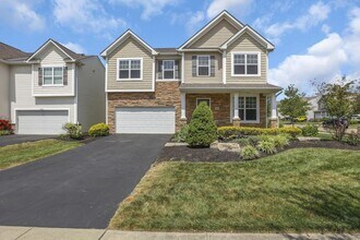 5912 Danann Dr in Westerville, OH - Building Photo - Building Photo