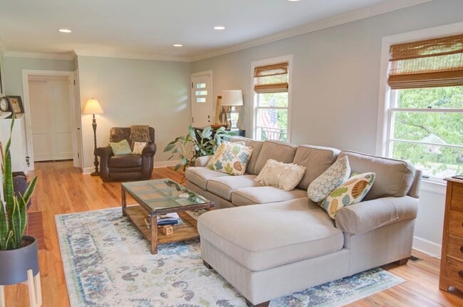 650 Auburn Dr in Auburn, AL - Building Photo - Building Photo