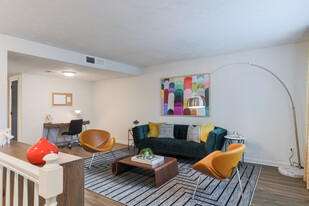 The Halsten at Vinings Mountain in Atlanta, GA - Building Photo