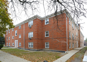 7195 W Dickens Ave in Chicago, IL - Building Photo - Building Photo