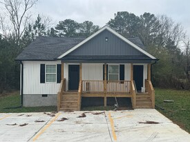 602 Fondel Ln in Tunnel Hill, GA - Building Photo