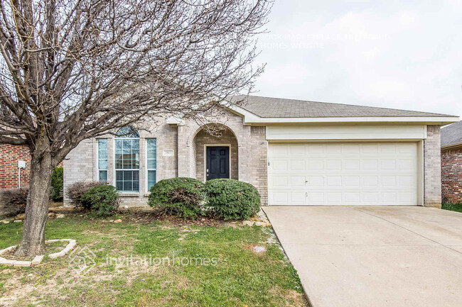 property at 3809 Chisos Rim Trail