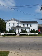 39 E Church St in Sandwich, IL - Building Photo - Building Photo