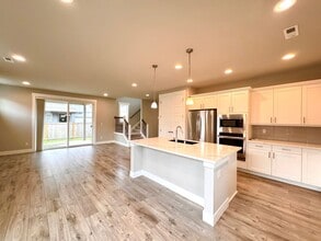 20811 9th Pl W in Lynnwood, WA - Building Photo - Building Photo