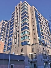 The Elizabeth in Portland, OR - Building Photo - Building Photo