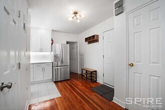 3038 Kingsbridge Terrace in Bronx, NY - Building Photo - Building Photo