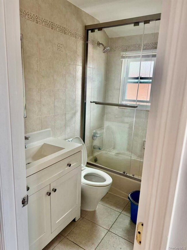 61-26-61173 173rd St in Queens, NY - Building Photo - Building Photo