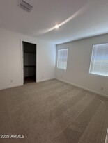 23333 W Mobile Ln in Buckeye, AZ - Building Photo