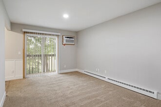 Peppercorn Apartments in Wyoming, MI - Foto de edificio - Building Photo