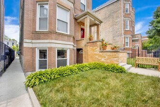 1918 S Albany Ave in Chicago, IL - Building Photo - Building Photo