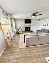 2824 Smokehouse Way in Belleville, IL - Building Photo - Building Photo