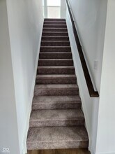 7550 Allesley Dr in Avon, IN - Foto de edificio - Building Photo