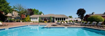 Chestnut Ridge Apartments in Pittsburgh, PA - Building Photo
