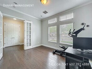 473 Oviedo Blvd in Oviedo, FL - Building Photo - Building Photo