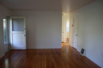 1334 Hunt Ave in Richland, WA - Building Photo - Building Photo