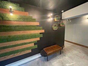 6040 N Sheridan Rd in Chicago, IL - Foto de edificio - Building Photo