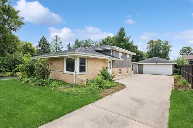 property at 1127 E Washington Blvd