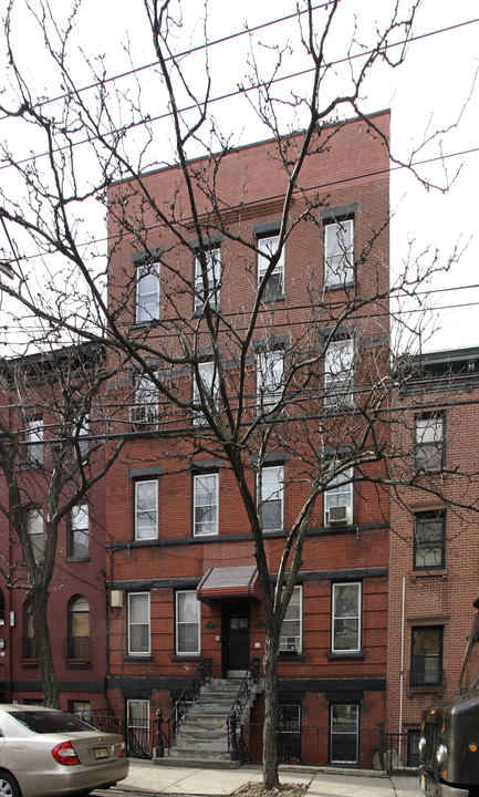 332-334 Garden St in Hoboken, NJ - Building Photo