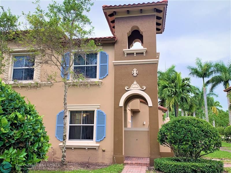 6550 Morgan Hill Trail in Royal Palm Beach, FL - Building Photo