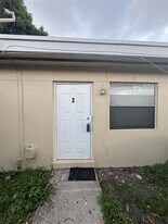 1870 NW 60th Ave in Sunrise, FL - Building Photo